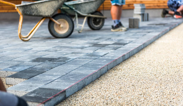 Best Concrete Walkway Installation  in Battlement Mesa, CO